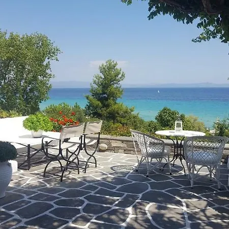 A Beautiful Beachfront Maisonette Kallithea (Chalkidiki)