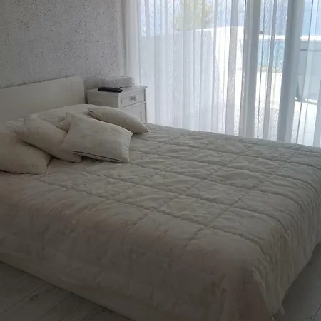 A Beautiful Beachfront Maisonette Casa vacanze Kallithea (Chalkidiki)